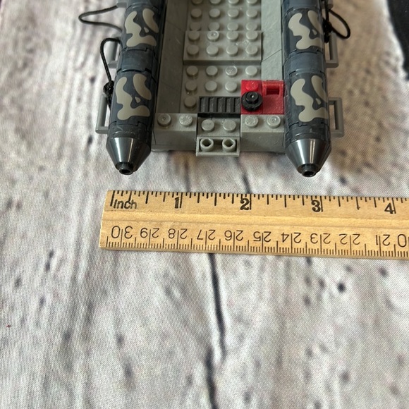 Mega Bloks Call of Duty military Raft - Picture 3 of 6